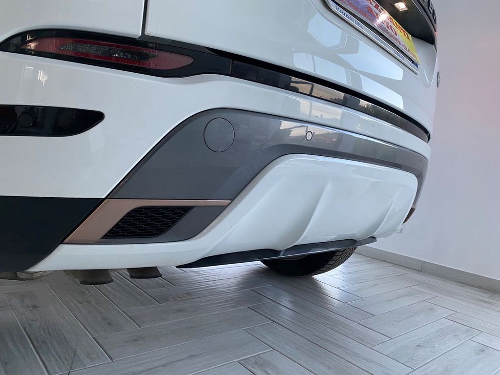 Land Rover Range Rover Evoque 2021