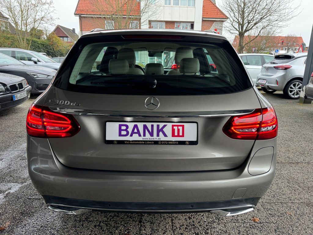 Mercedes-Benz C 300 2020