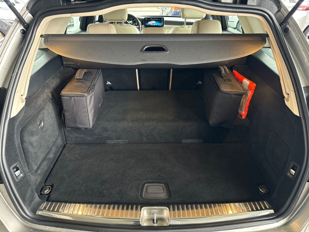Mercedes-Benz C 300 2020