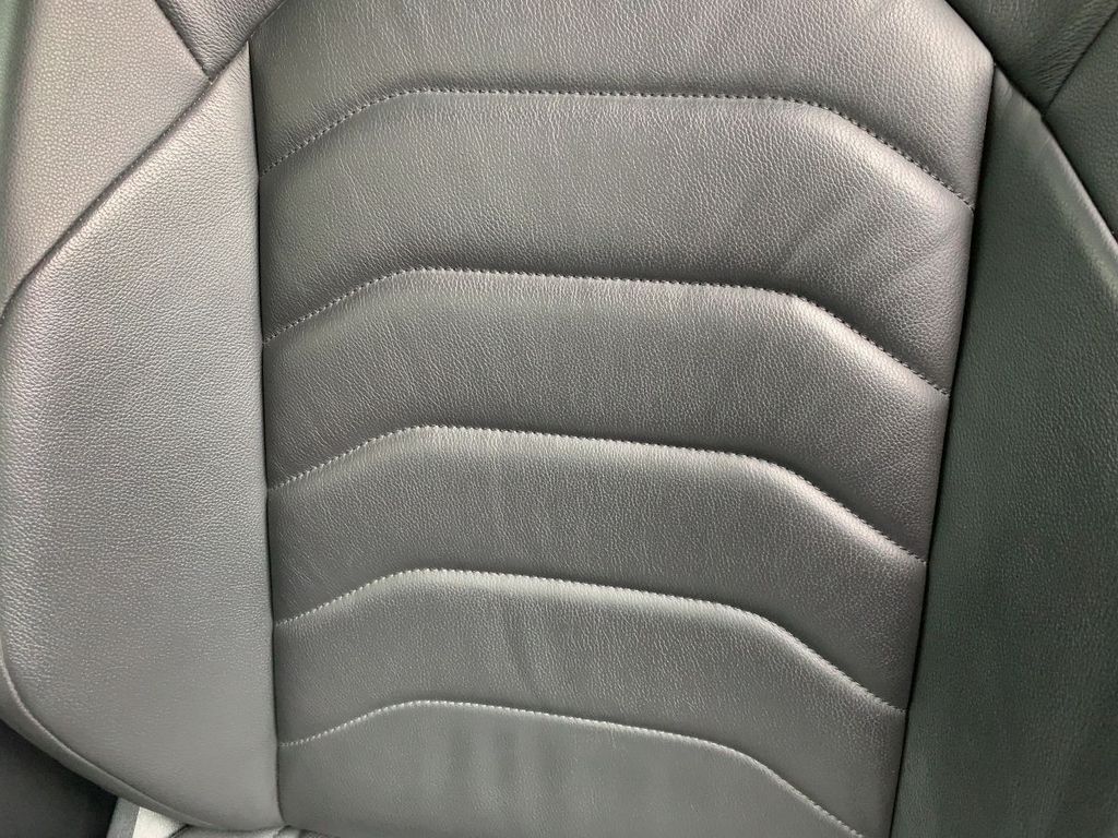 Volkswagen Touareg 2021