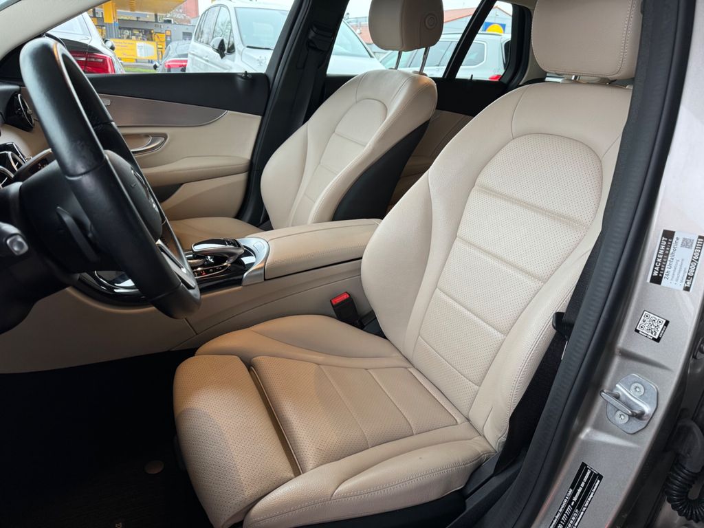 Mercedes-Benz C 300 2020