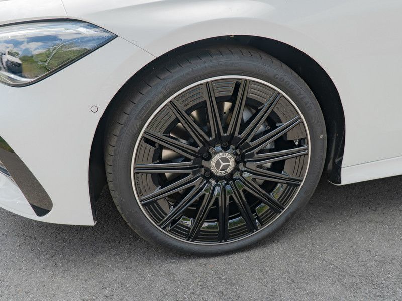 Mercedes-Benz CLE 220 2025