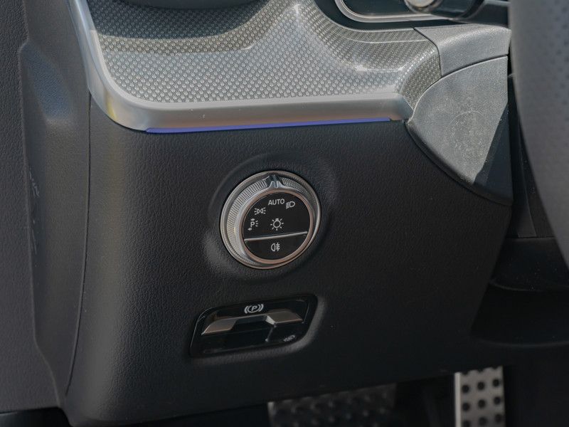 Mercedes-Benz CLE 220 2025