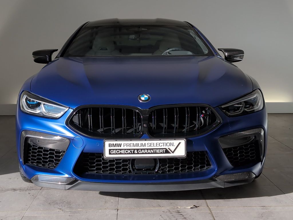 BMW M8 2024