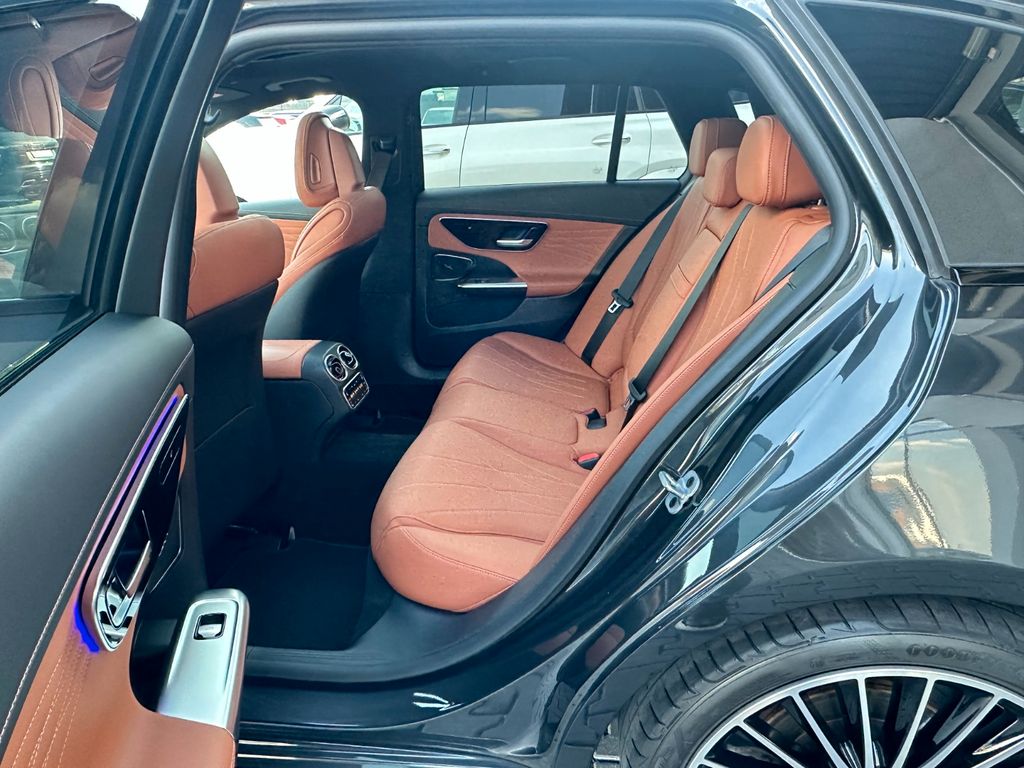 Mercedes-Benz C 300 2023