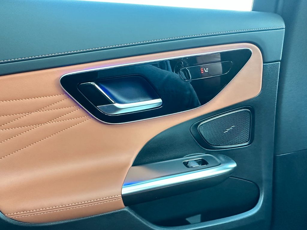 Mercedes-Benz C 300 2023