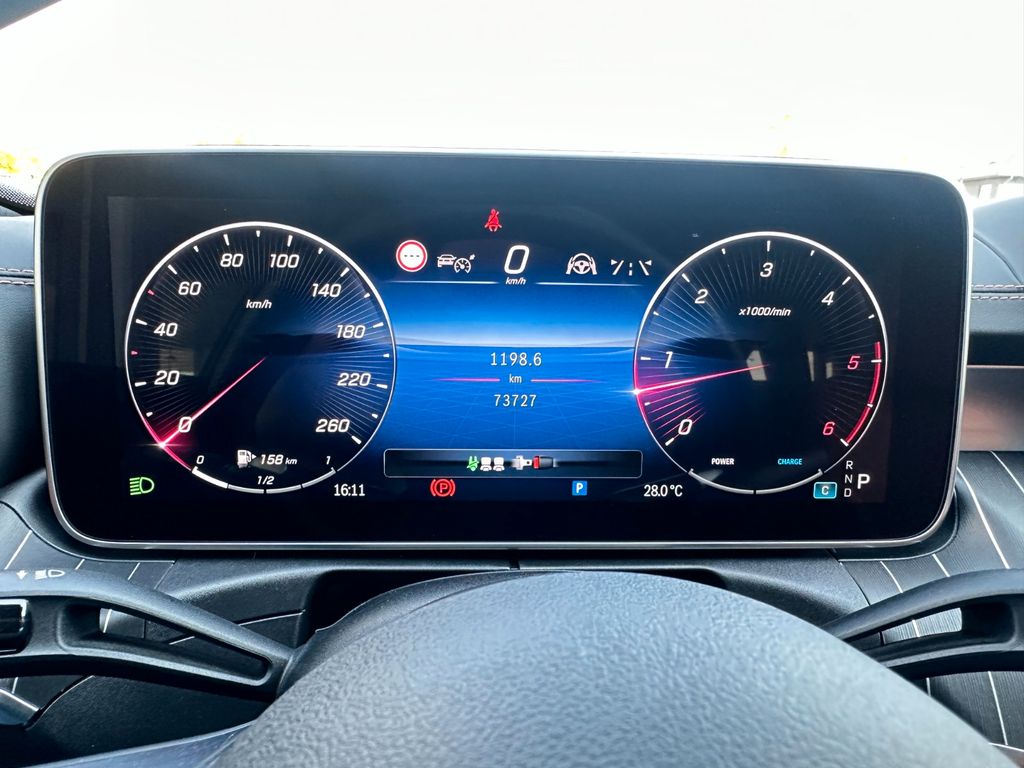 Mercedes-Benz C 300 2023