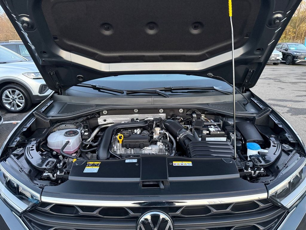 Volkswagen T-Roc 2025