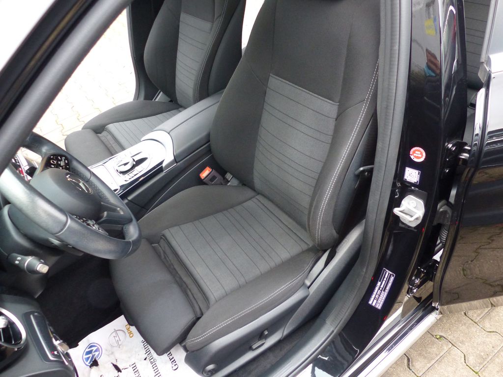 Mercedes-Benz C 200 2021