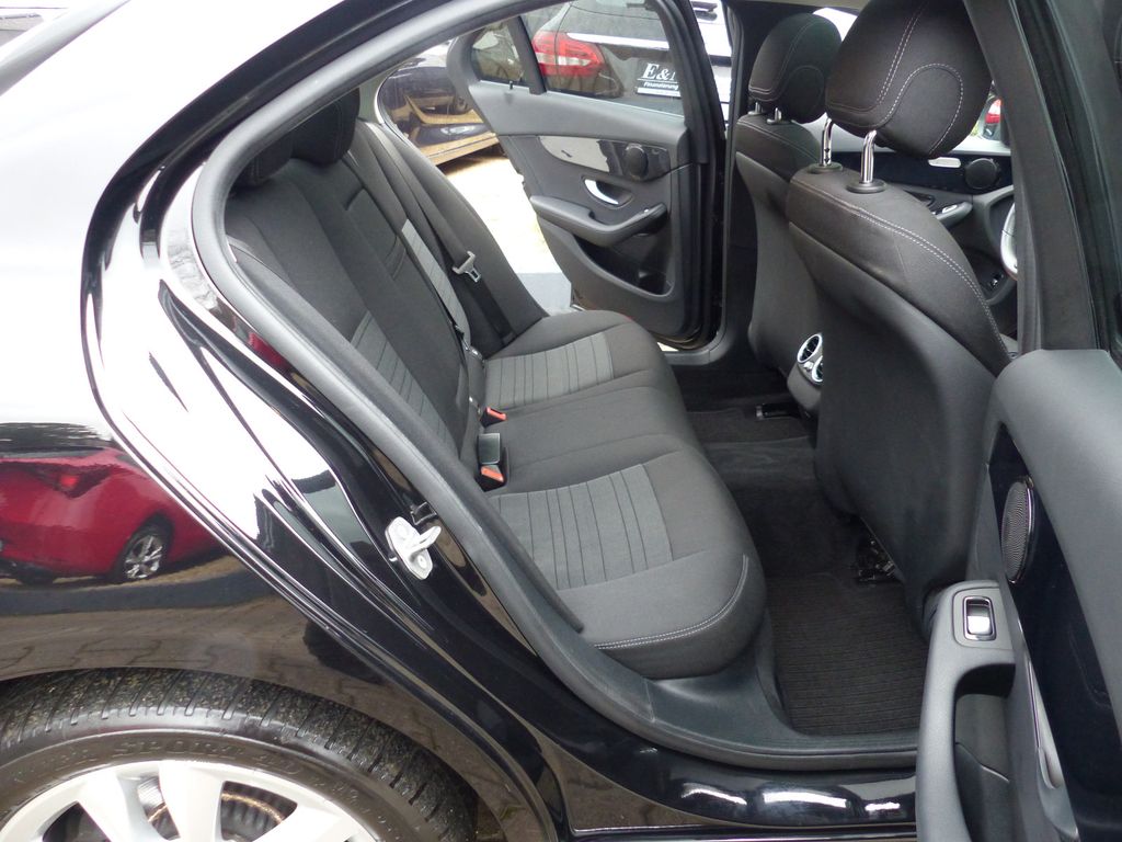 Mercedes-Benz C 200 2021