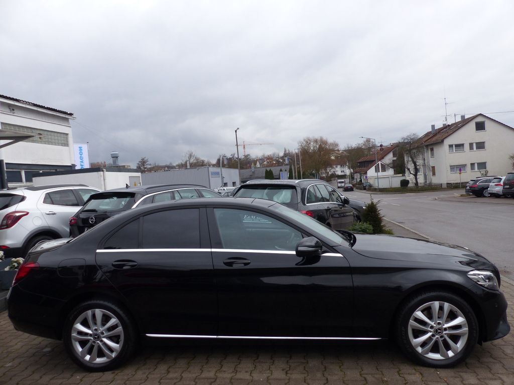 Mercedes-Benz C 200 2021