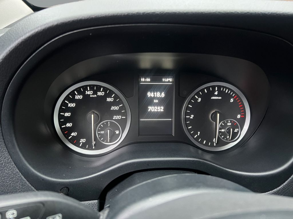 Mercedes-Benz Vito 2023