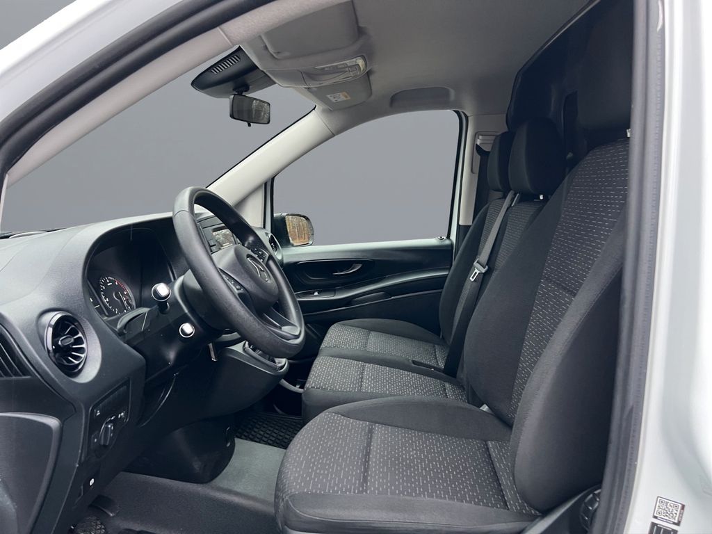 Mercedes-Benz Vito 2023