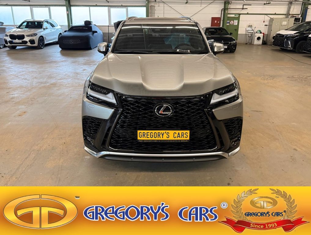 Lexus LX 600 2025