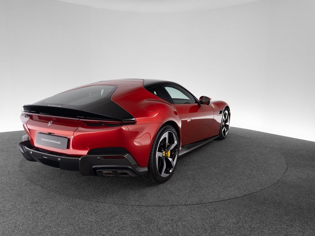 Ferrari 12Cilindri 2025