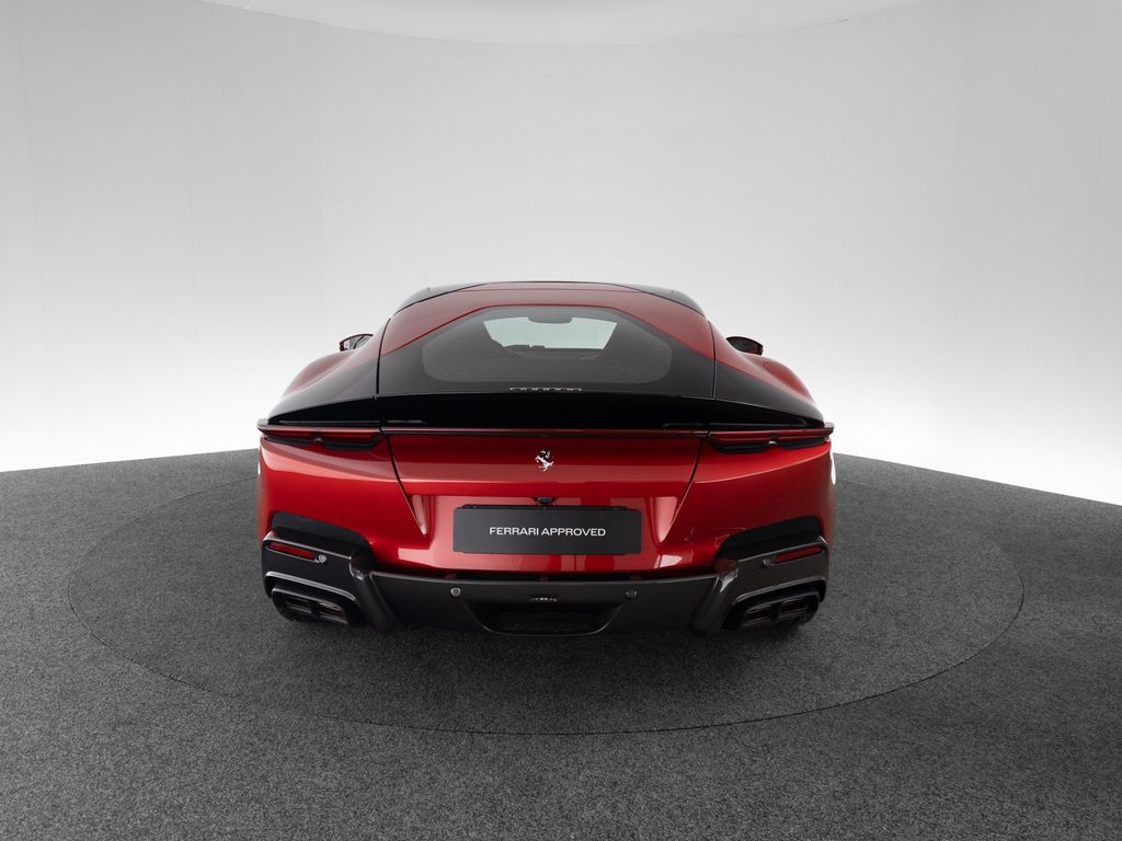 Ferrari 12Cilindri 2025