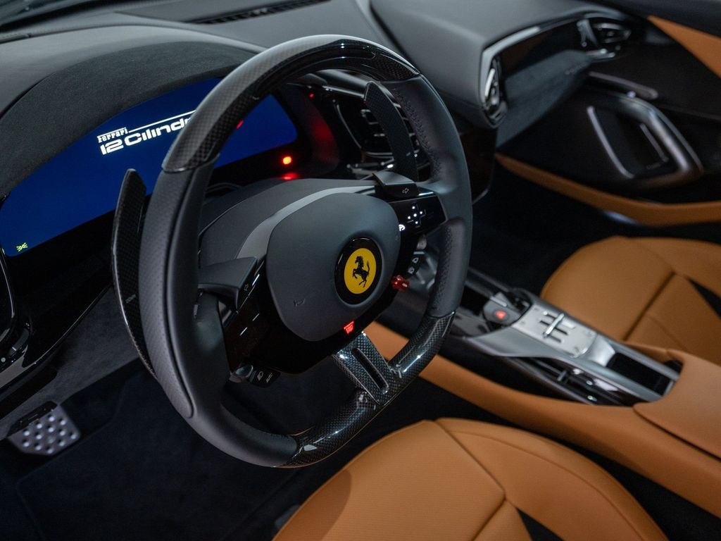 Ferrari 12Cilindri 2025