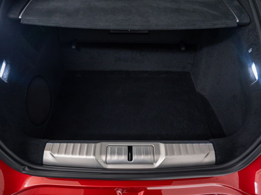 Ferrari 12Cilindri 2025