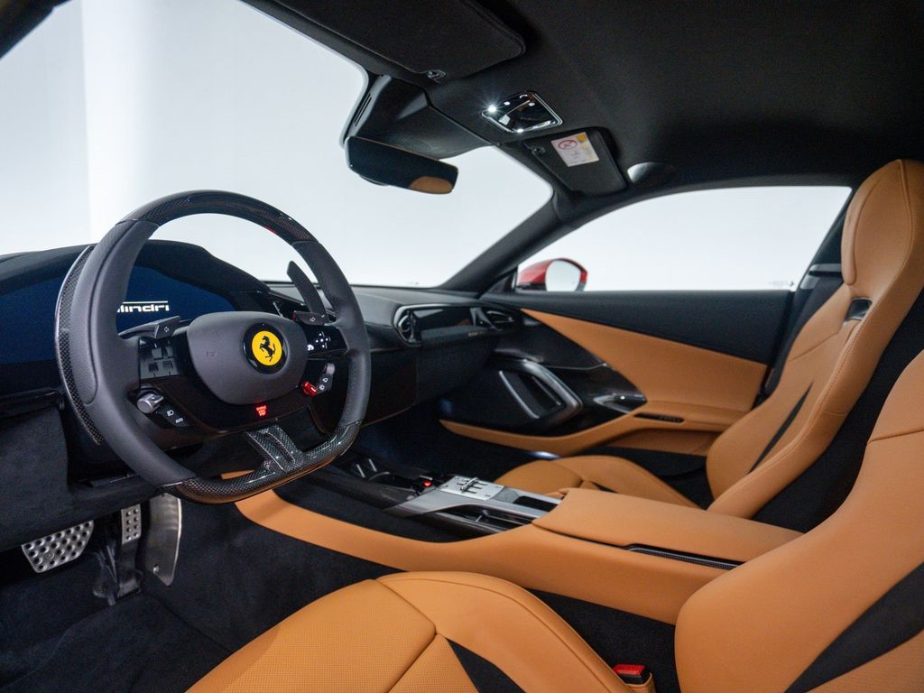 Ferrari 12Cilindri 2025