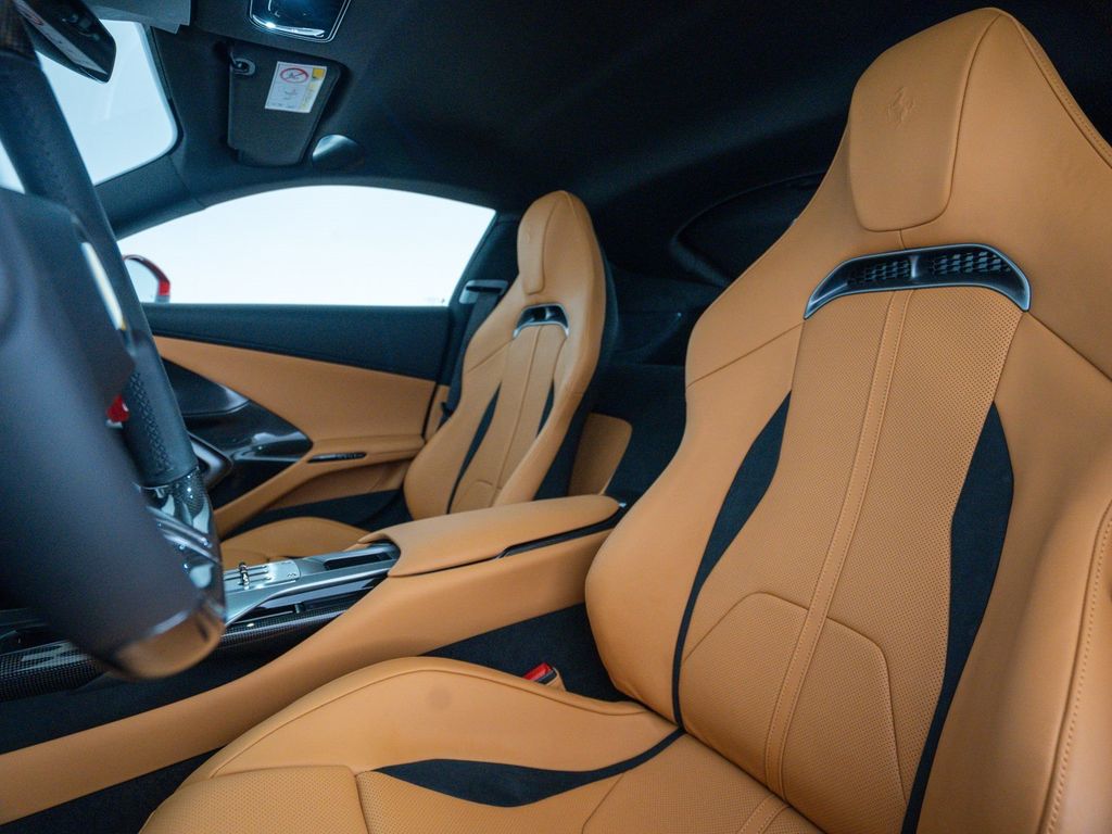 Ferrari 12Cilindri 2025