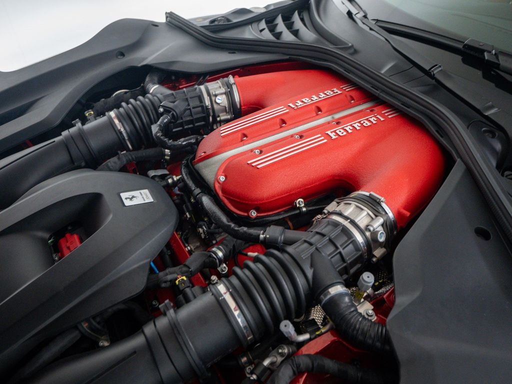 Ferrari 12Cilindri 2025