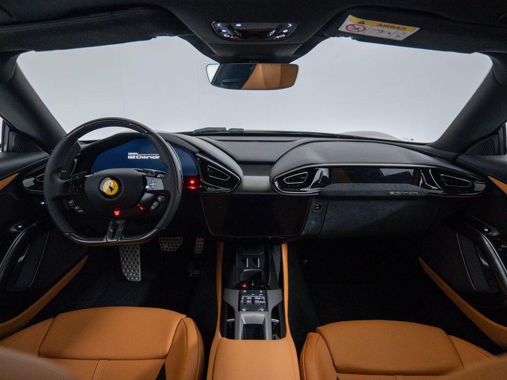 Ferrari 12Cilindri 2025