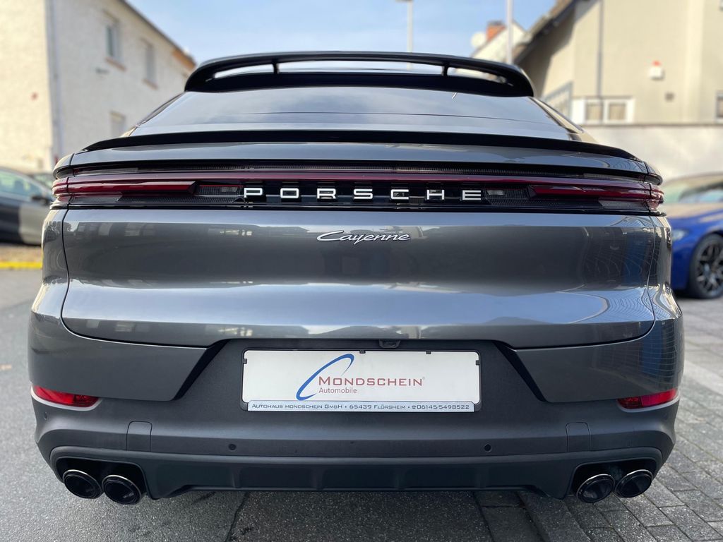 Porsche Cayenne 2025