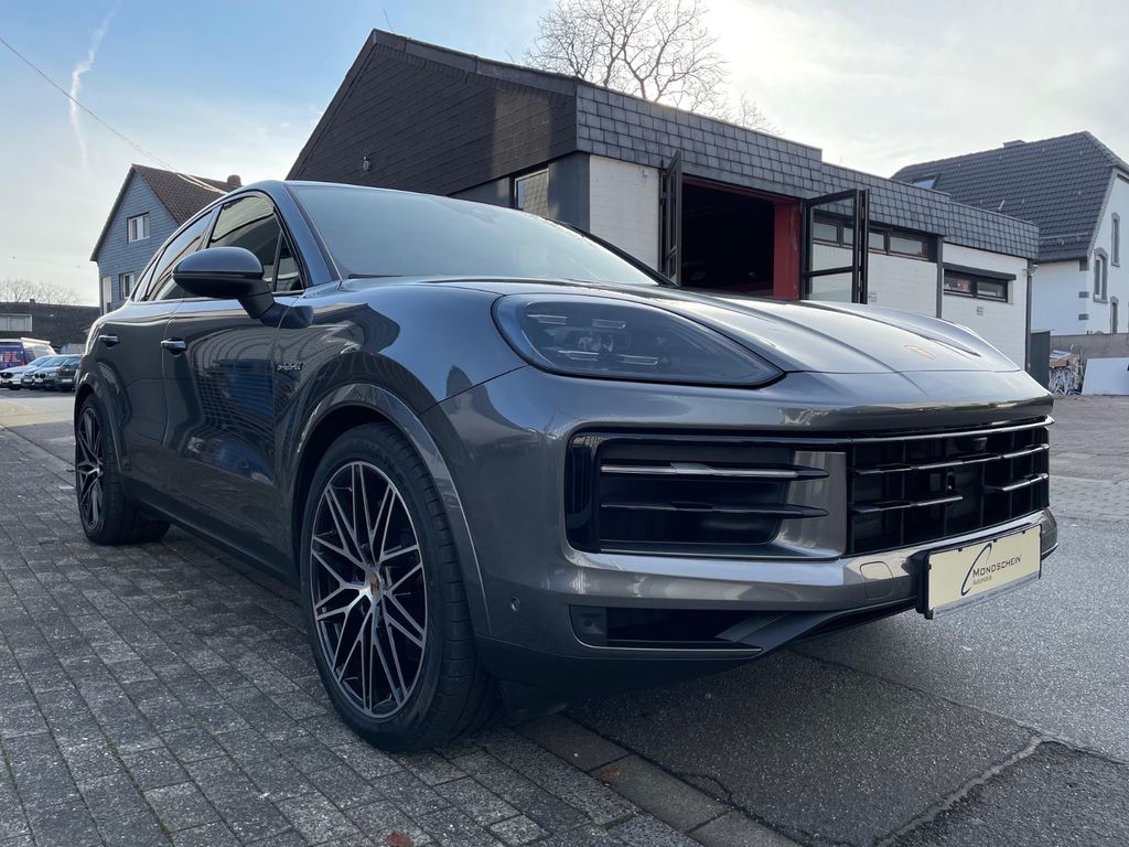 Porsche Cayenne 2025