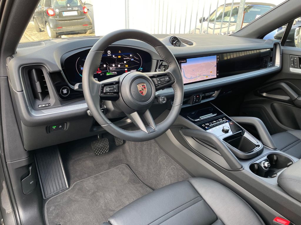 Porsche Cayenne 2025
