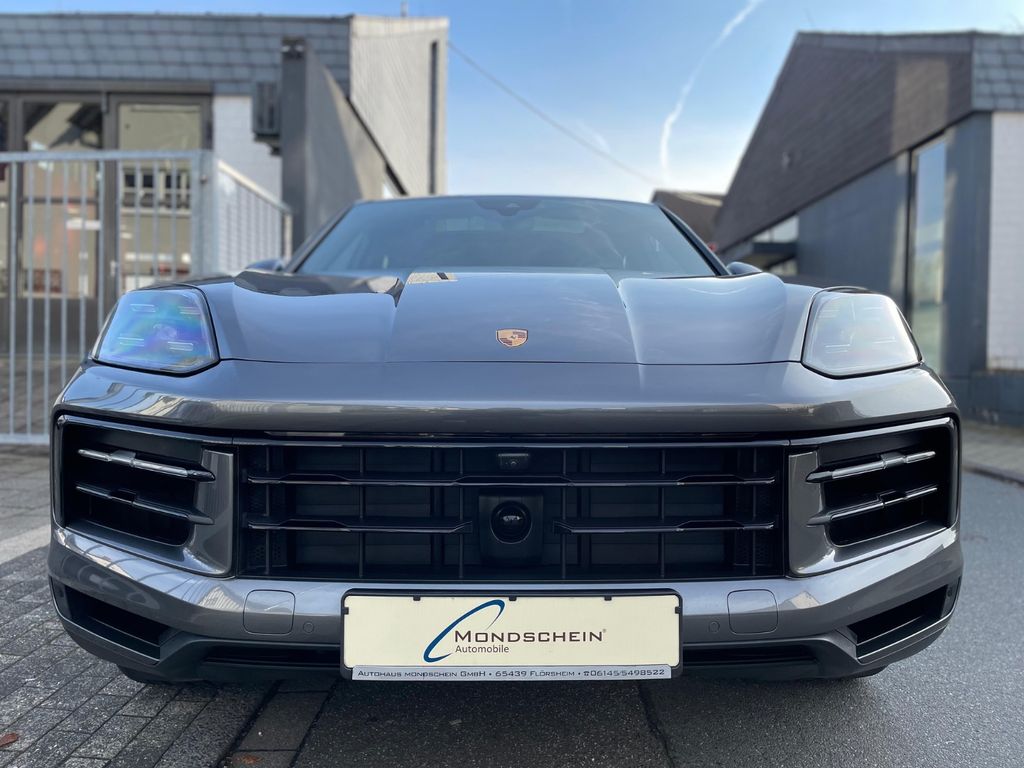 Porsche Cayenne 2025