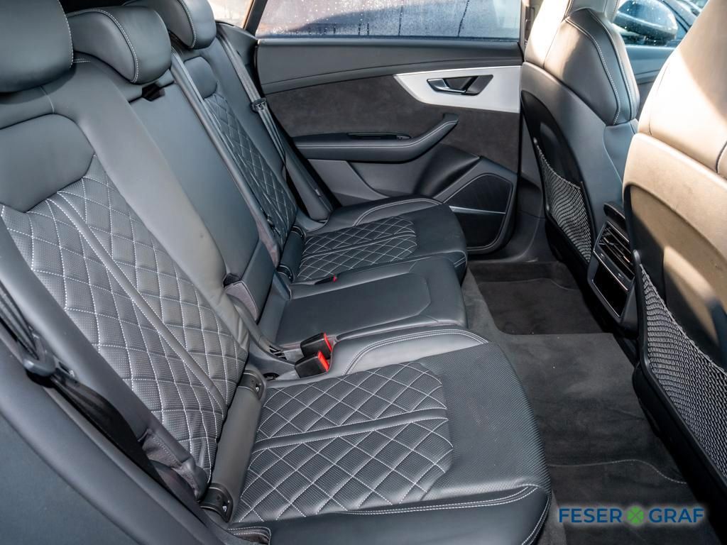 Audi SQ8 2022