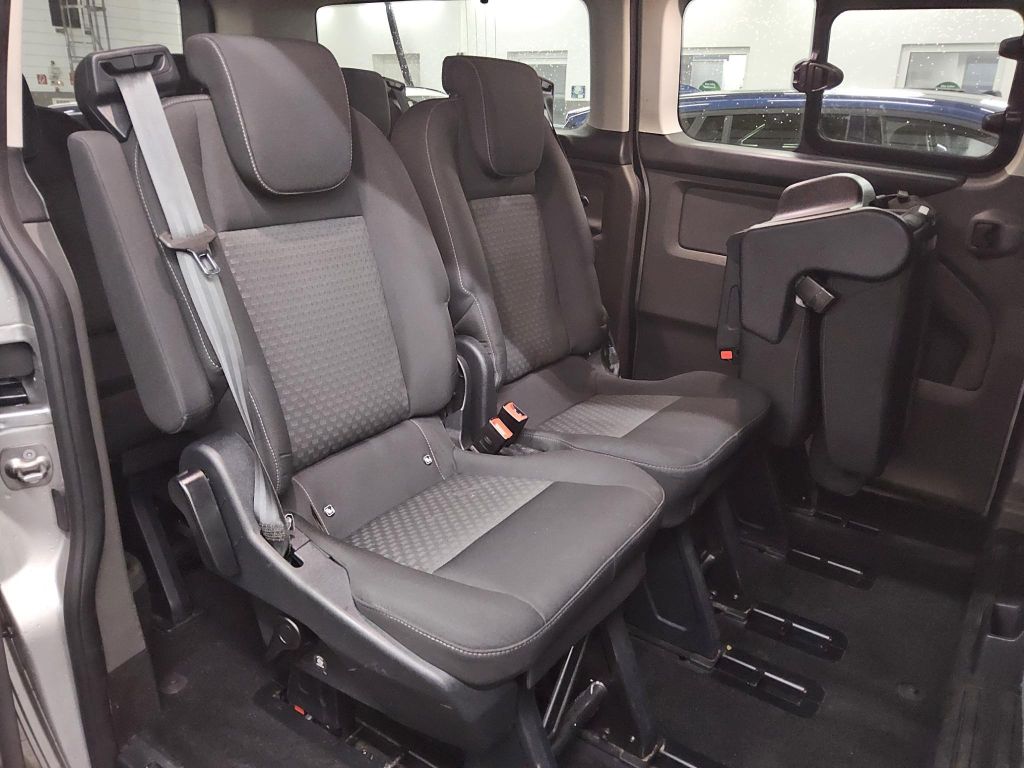 Ford Tourneo Custom 2022