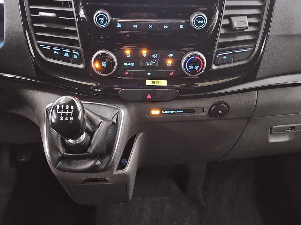 Ford Tourneo Custom 2022