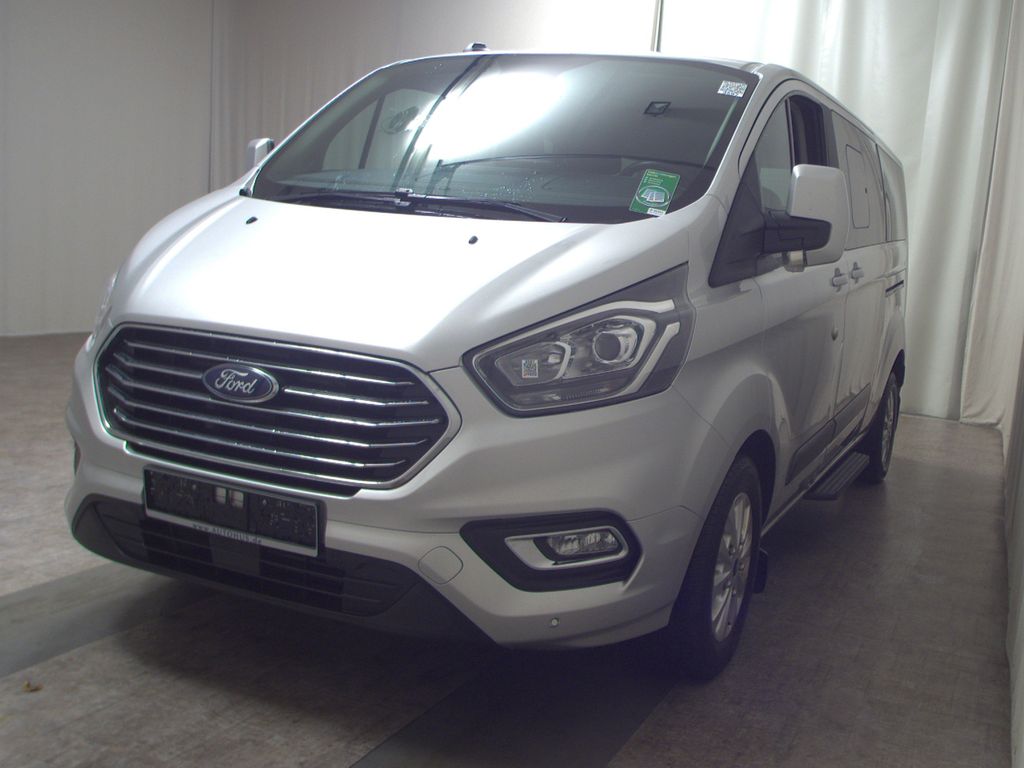 Ford Tourneo Custom 2022
