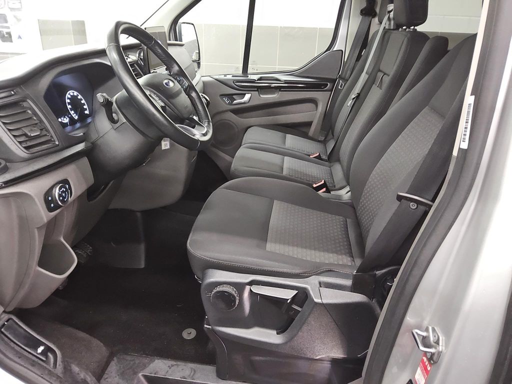 Ford Tourneo Custom 2022