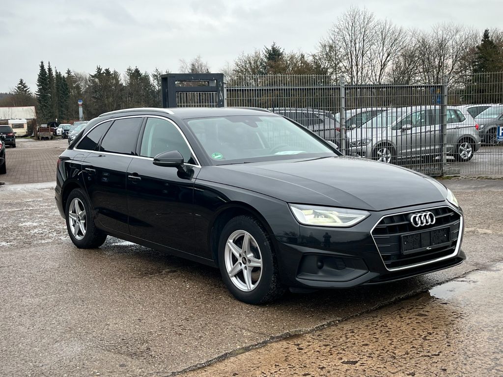 Audi A4 2022