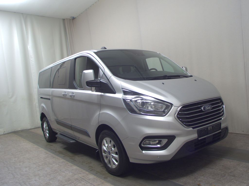 Ford Tourneo Custom 2022