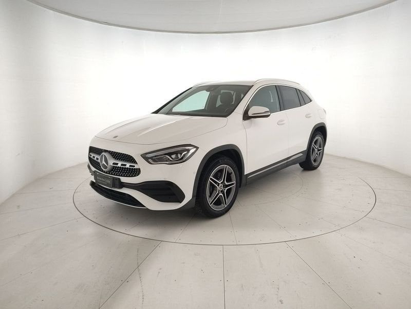 Mercedes-Benz GLA 250 2022