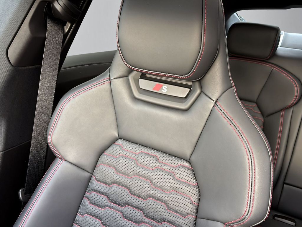 Audi e-tron GT 2024