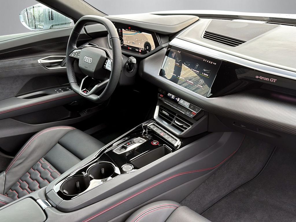 Audi e-tron GT 2024