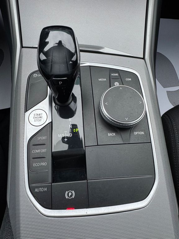BMW 316 2021