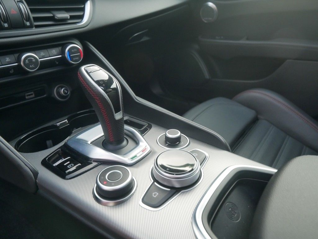 Alfa Romeo Giulia 2023