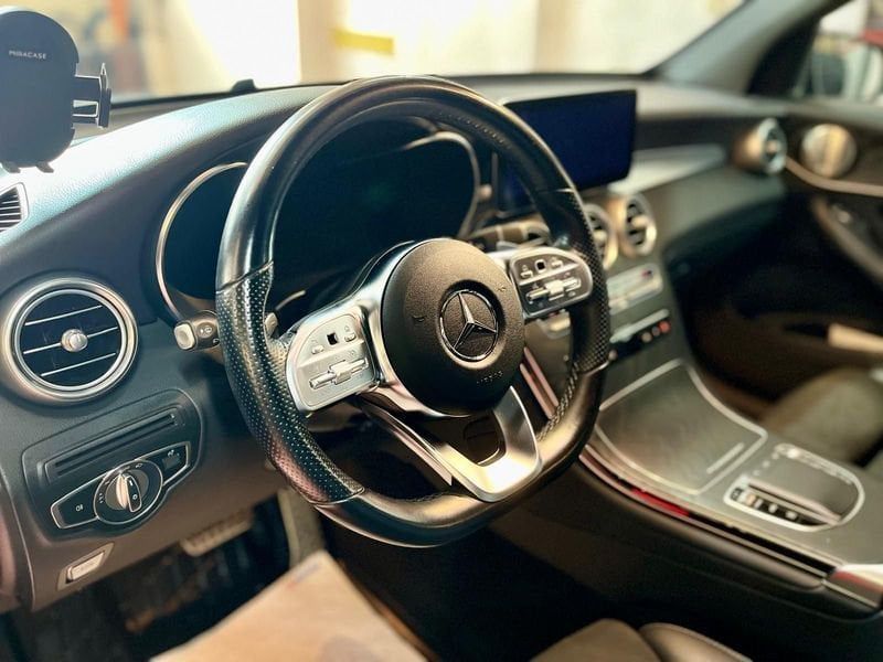 Mercedes-Benz GLC 300 2021
