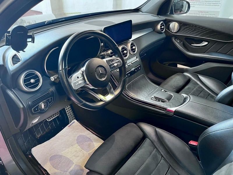 Mercedes-Benz GLC 300 2021
