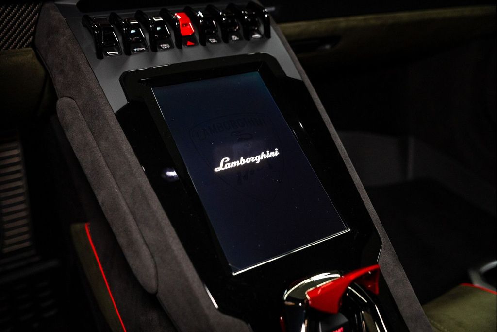 Lamborghini Huracán 2025