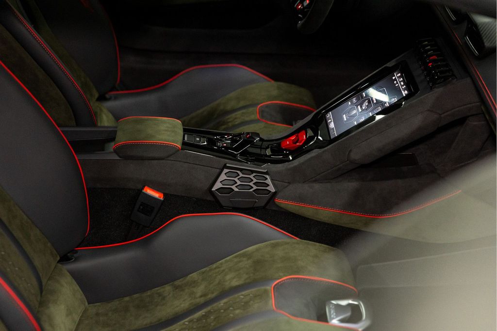 Lamborghini Huracán 2025