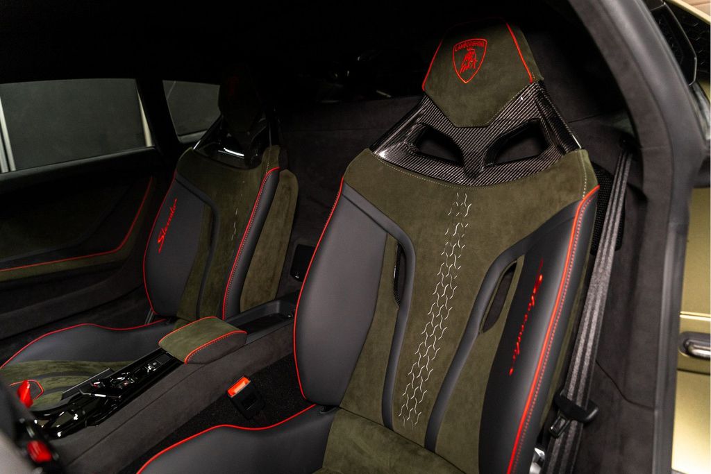 Lamborghini Huracán 2025