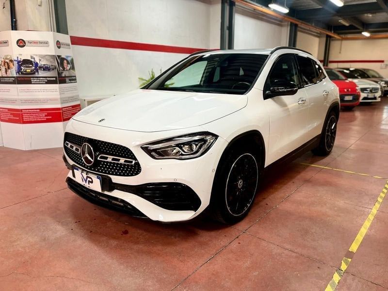 Mercedes-Benz GLA 200 2023