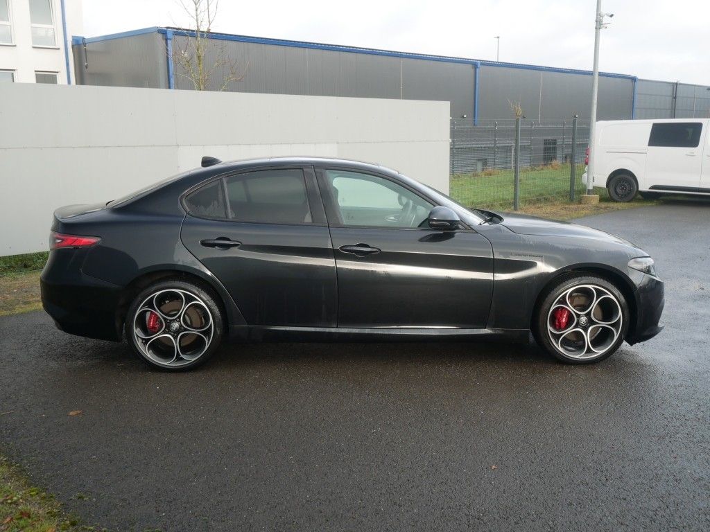 Alfa Romeo Giulia 2023