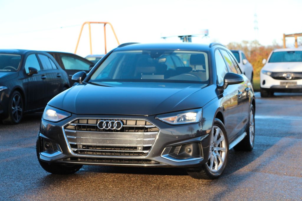 Audi A4 2023